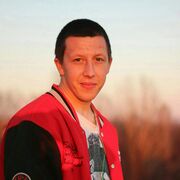  ,  Roman, 32