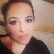  ,   Viktorija, 43 ,   ,   