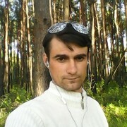  ,   Denis, 41 ,   ,   