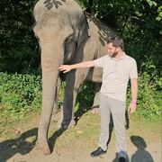  ,   Bekkhan, 32 ,   ,   