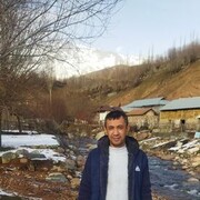 Знакомства Сургут, мужчина Абдурашид, 38