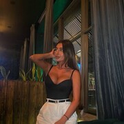  , 
