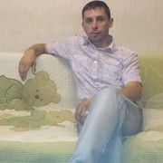  ,   Igor, 42 ,   
