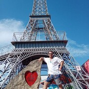  ,   Alex, 43 ,   