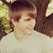  ,   Artem, 33 ,  