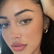  ,   Maya, 24 ,  