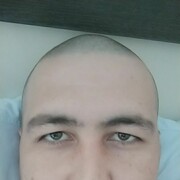  ,  Tiesto, 35