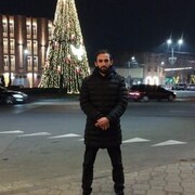  ,   Artur, 29 ,   ,   