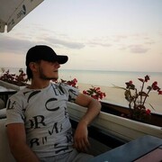  ,  Umar, 26