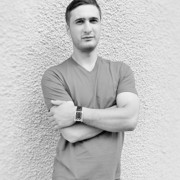  Mihai Bravu,  Petru, 35