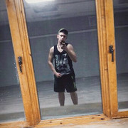 ,   Alex, 25 ,   