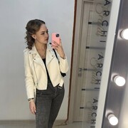  ,  Lena, 23