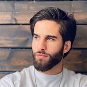  ,  Ayoub, 28