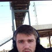 ,  Alex, 35