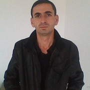  ,   Artur, 44 ,   