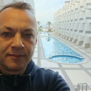  ,   Den, 49 ,   ,   