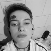 ,   Nikol Miller, 30 ,   c 