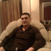 ,   Jean, 37 ,   