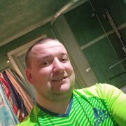  ,  Roman, 34