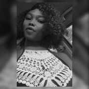  ,   Yvie, 29 ,     , c 