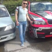  ,  Akmaljon, 31
