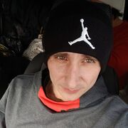  ,   Ruslan, 40 ,   ,   
