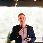  ,   Vittore, 37 ,   ,   , c 