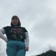  , 