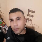  ,  Timur, 37