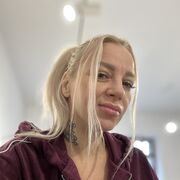  ,   Lesia, 39 ,   c , 