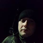  ,  Viktor, 31