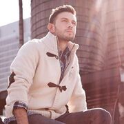  ,   ALEX LUCKY, 30 ,     , c 