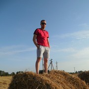  ,   Stas, 35 ,   