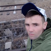  ,  Rustam, 34