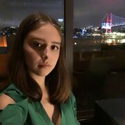  ,  Diana, 35