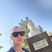  ,   Max, 37 ,   ,   , c 
