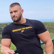  -,   Alex, 35 ,   ,   , c , 