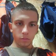  ,   Viktor, 24 ,   ,   