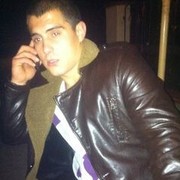  ,   Josy, 32 ,   