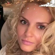  ,   Laurine, 39 ,   ,   
