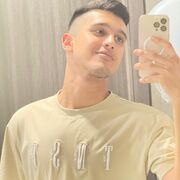  ,  David, 22