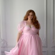  ,   Lili, 48 ,   ,   