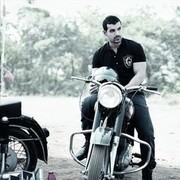  ,  malik, 37