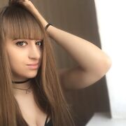  , 