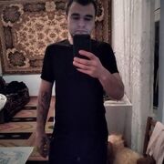  ,   Valentin, 25 ,   ,   