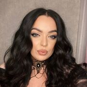  ,   Veronika, 28 ,   c 