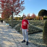 ,  Akob, 35