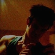  ,   Johnny, 28 ,   