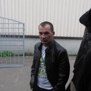  ,   Alekx, 40 ,   