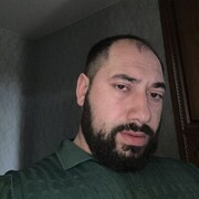  ,  Sam, 36